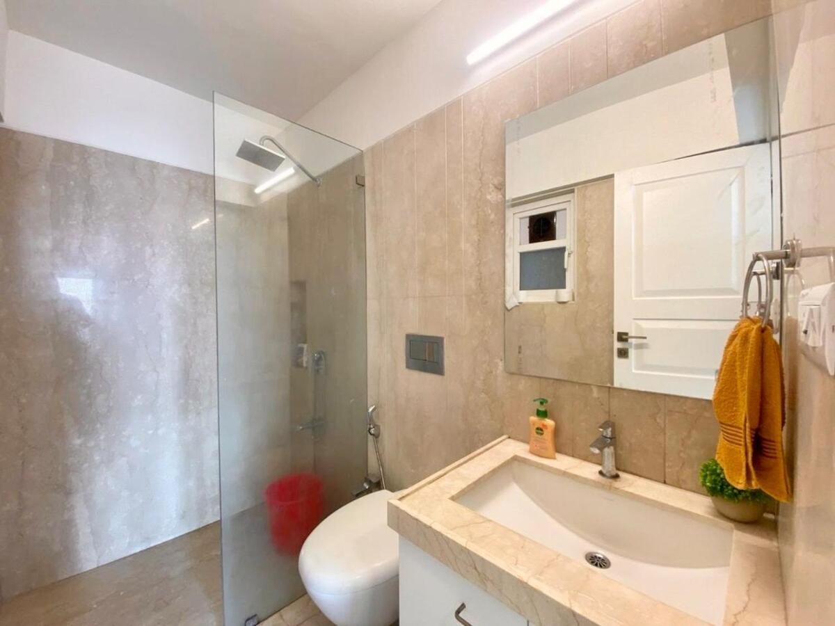 Apartament 5 Star Luxury Pool, Gym Near Airport Bkc