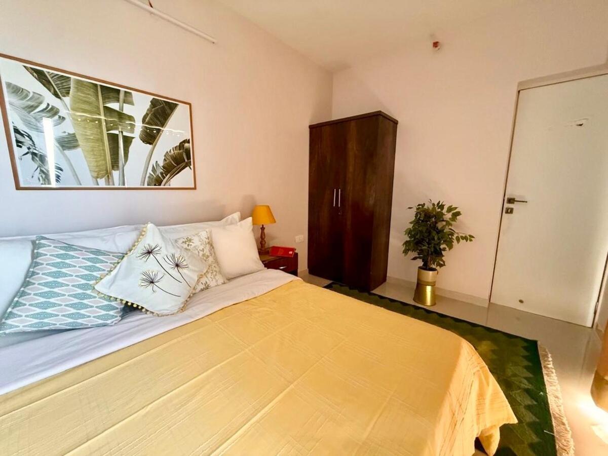 Apartament 5 Star Luxury Pool, Gym Near Airport Bkc Bombaj