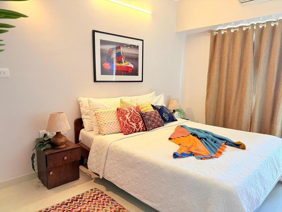 Apartament 5 Star Luxury Pool, Gym Near Airport Bkc Bombaj