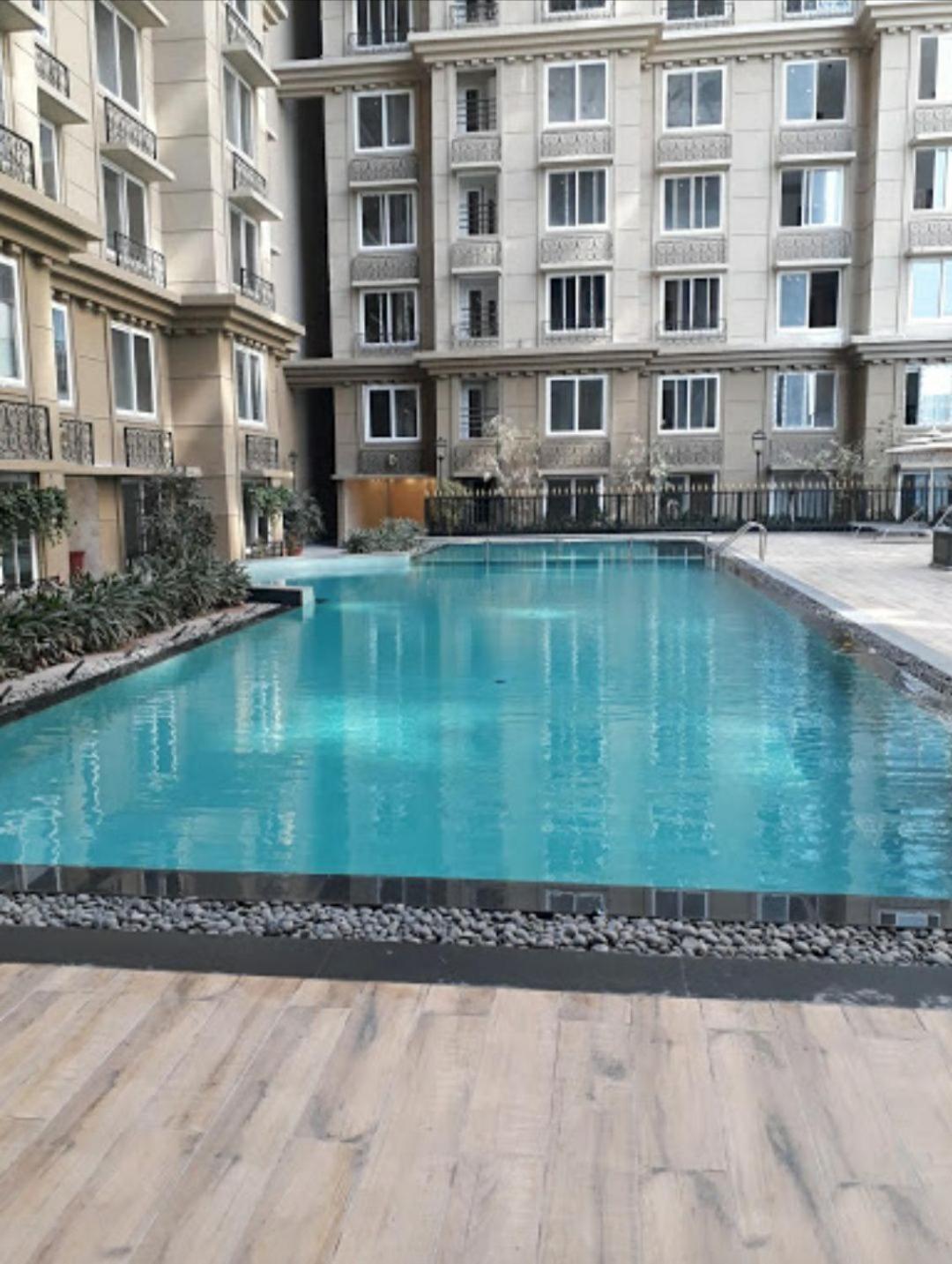 5 Star Luxury Pool, Gym Near Airport Bkc Bombaj