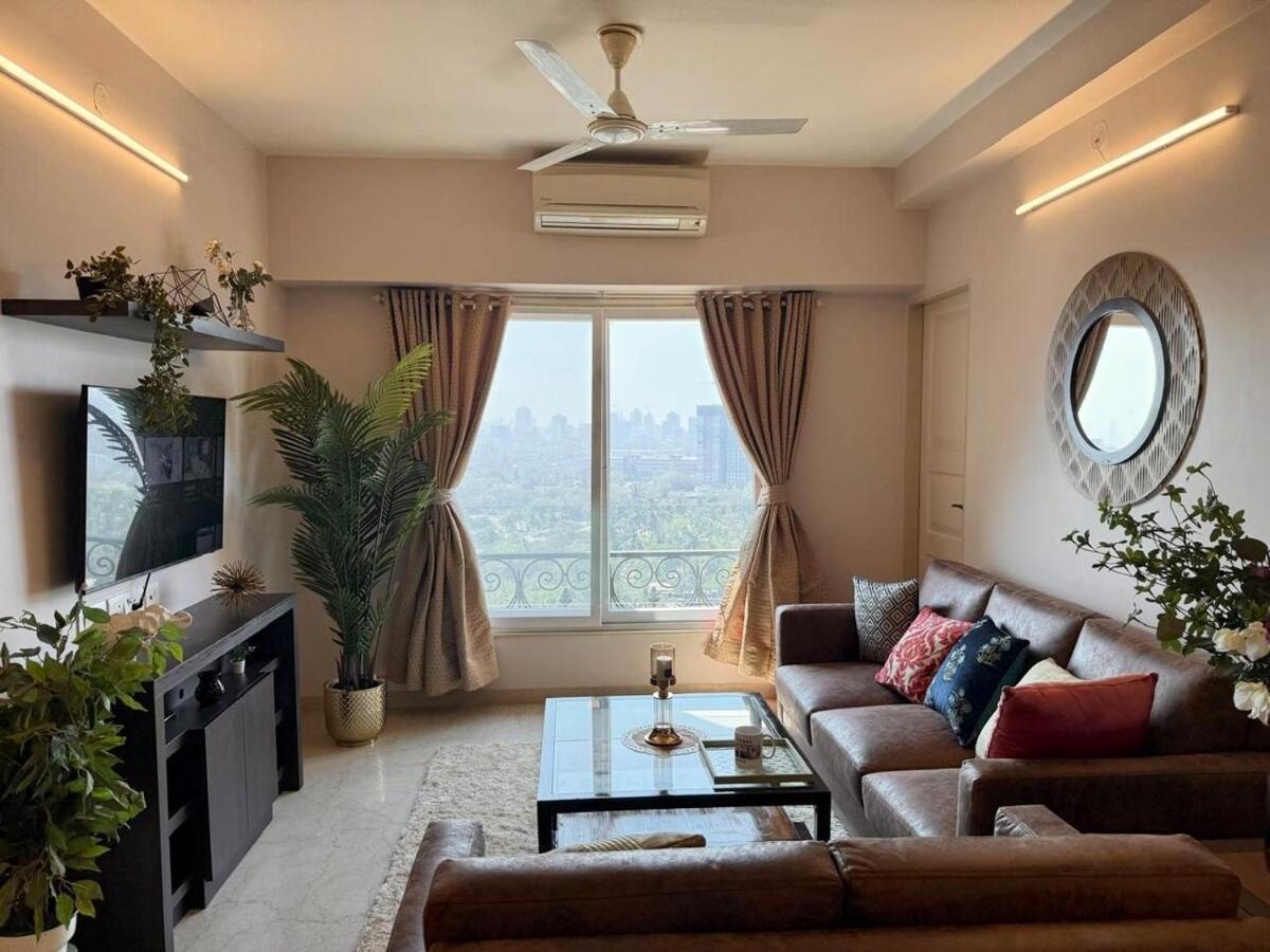 5 Star Luxury Pool, Gym Near Airport Bkc Apartament