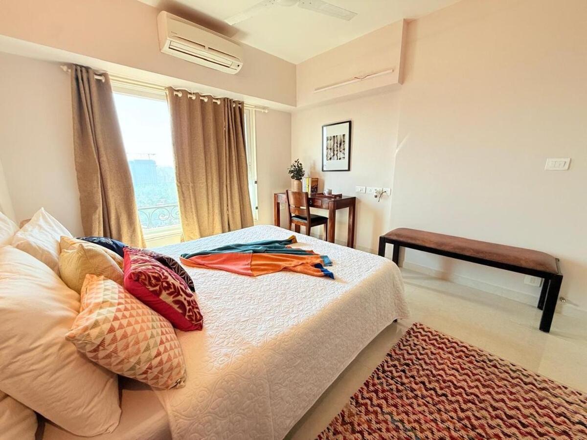 Apartament 5 Star Luxury Pool, Gym Near Airport Bkc Bombaj