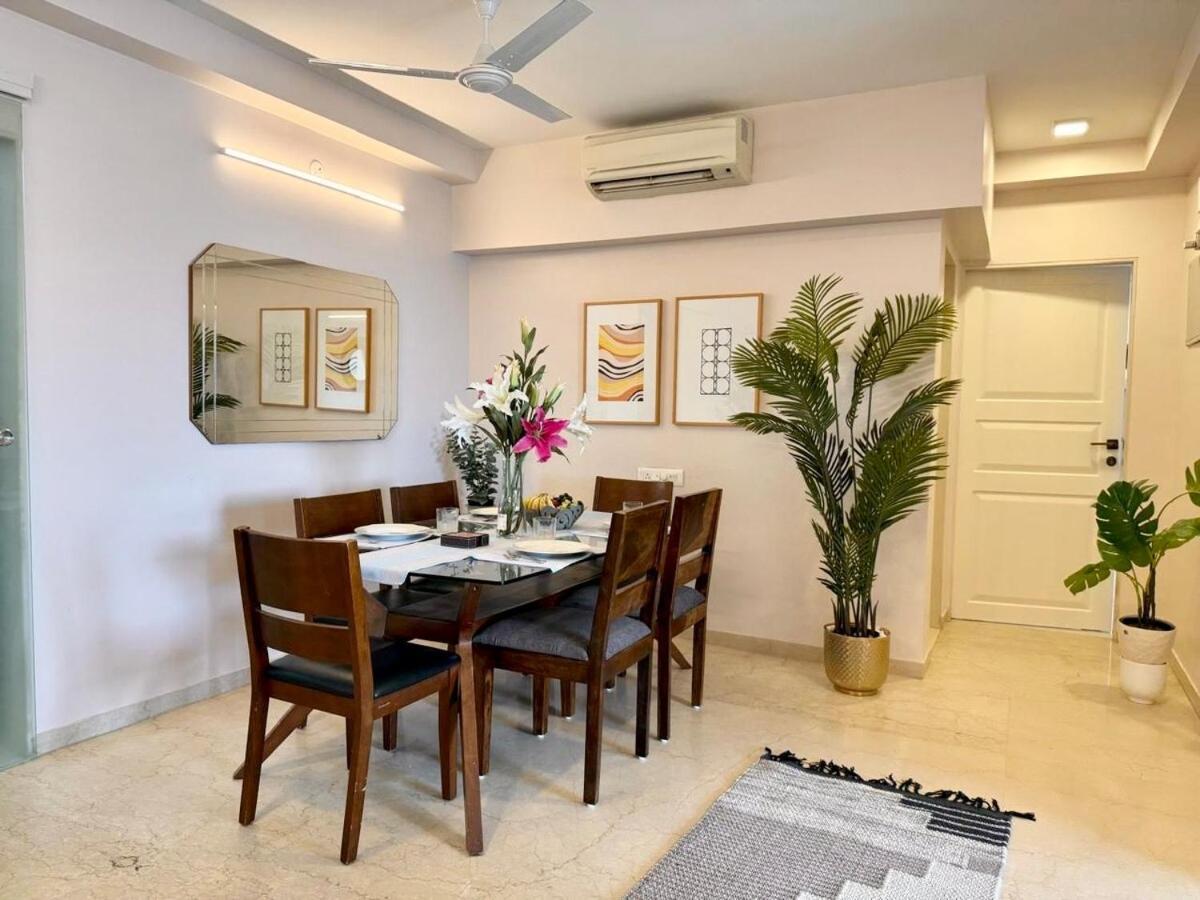 5 Star Luxury Pool, Gym Near Airport Bkc Apartment *